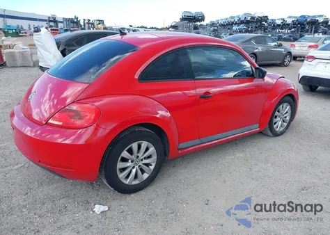 2014 Volkswagen Beetle 1.8T Entry из США, поврежденный, VIN 3VWF17AT8EM636076